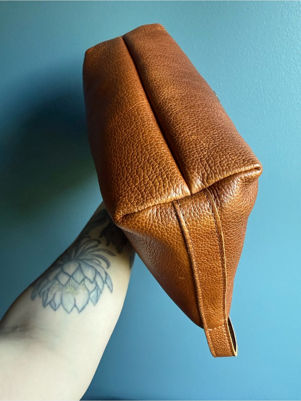Portland Leather Goods - large Slouchy, Golden - Picture 12 of 12